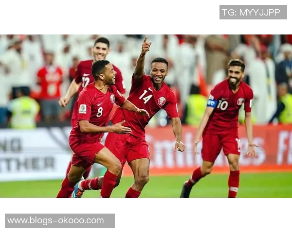 拜仁与巴萨激战正酣球迷创意P图大赛火热进行中